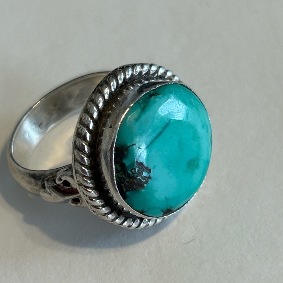 Sterling Silver 925 Turquoise ring Native American vintage Turquoise ring Size 6 - Picture 4 of 8